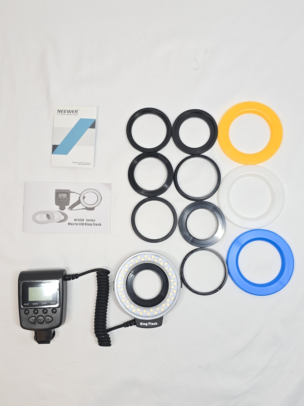 Neewer RF550 Macro LED Ring Flash Kit with Adapter Rings and Diffusers - Picture 3 of 3